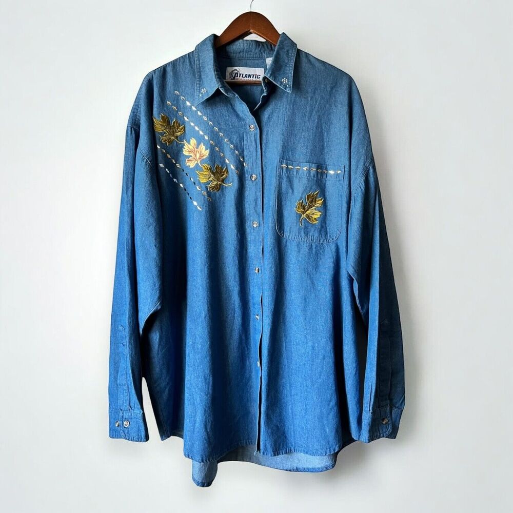 Vintage Embroidered Fall Leaf Blue Denim Button Down Long Sleeve Womens Size XXL